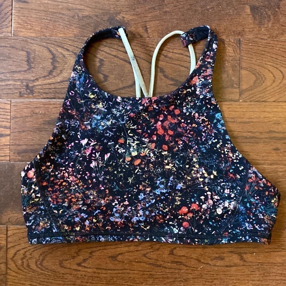 Lululemon SIZE 4 Free To Be Bra High Neck - Picture 2 of 6
